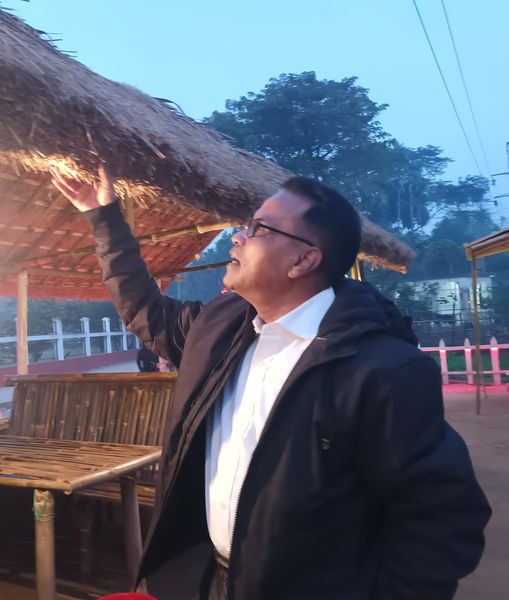 বাঁশেঘেরা ঘর