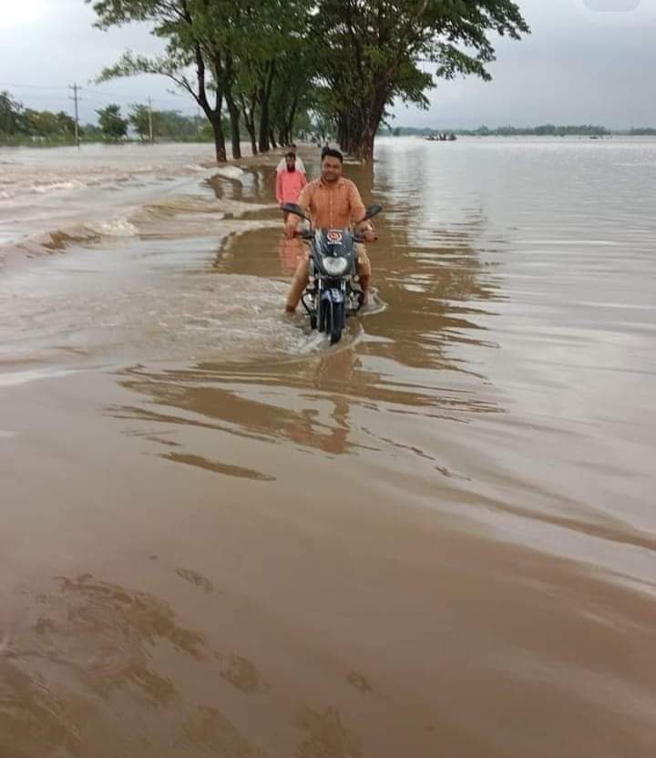 গোয়াইনঘাটে পাহাড়ি ঢলে আকস্মিক বন্যায় নিম্নাঞ্চল প্লাবিত