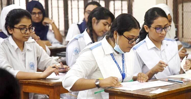 এইচএসসি ও সমমানের বৃহস্পতিবারের পরীক্ষা স্থগিত