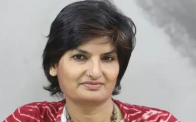 সাংবাদিক মুন্নী সাহা গ্রেপ্তার