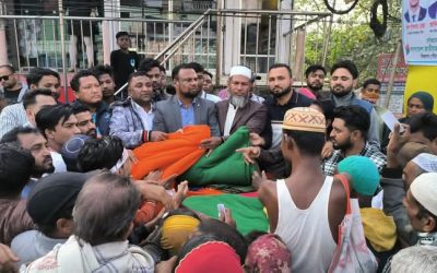 প্রতিষ্ঠাবার্ষিকীতে বিশ্বনাথ উপজেলা ছাত্রদলের শীতবস্ত্র বিতরণ