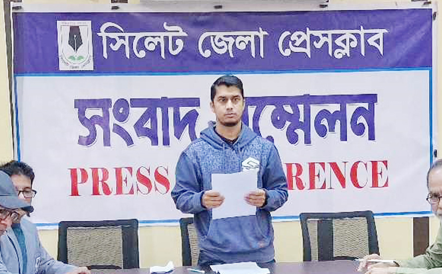 অটোরিকশার মালিককেই ছিনতাইকারী সাজানো হয়েছে