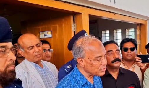 ভারতের সাথে আমাদের যুদ্ধের কোনো শঙ্কা নেই: স্বরাষ্ট্র উপদেষ্টা