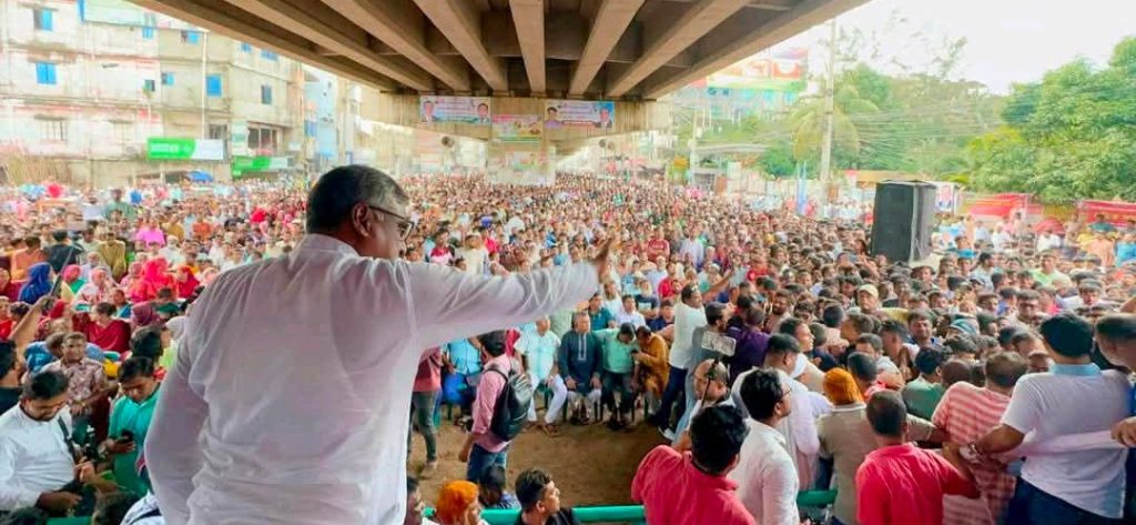 কালিয়াকৈরে ৩১ দফা বাস্তবায়নে লিফলেট বিতরণ, বিএনপির সদস্য সংগ্রহ, নবায়ন এবং দ্রুত জাতীয় সংসদ নির্বাচনের দাবিতে বিশাল সমাবেশ