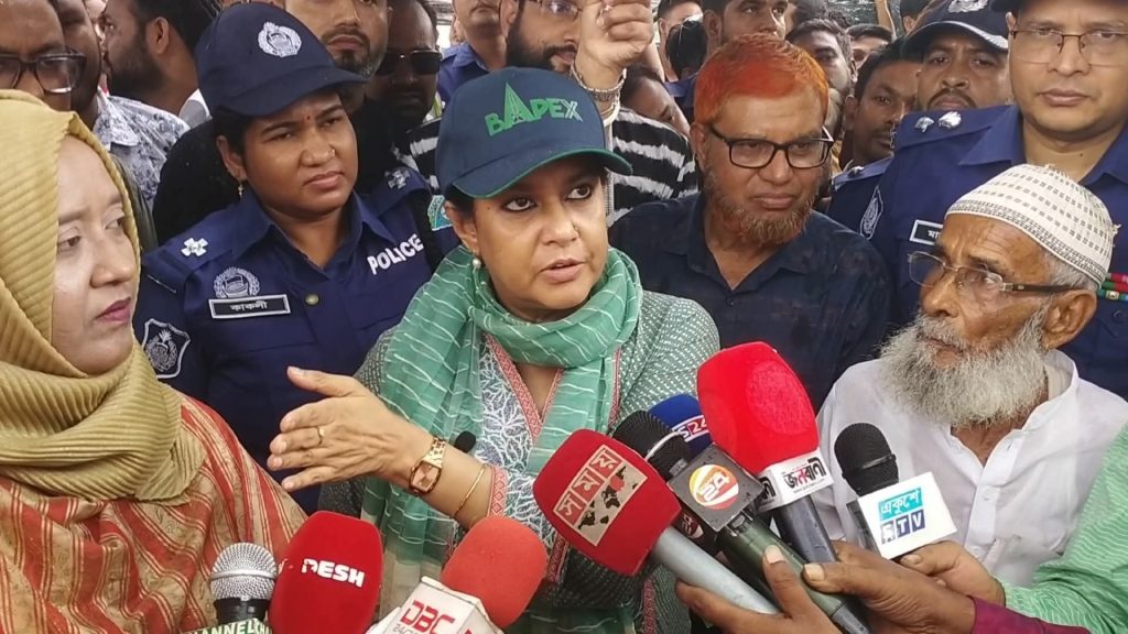 চীনের সাথে জোরালো আলোচনা চলছে শ্রীঘ্রই তিস্তা মহাপরিকল্পনা বাস্তবায়ন হবে: কুড়িগ্রামে উপদেষ্টা সৈয়দা রিজওয়ানা হাসান