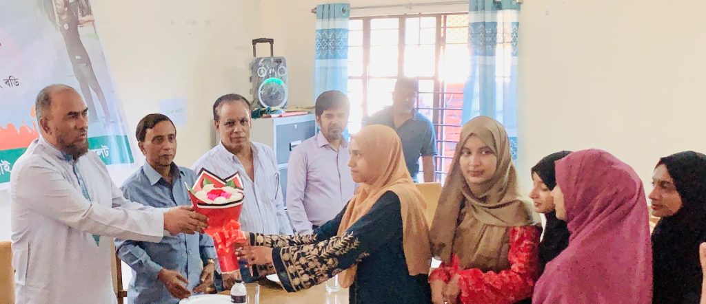 নারী শিক্ষায় সচেতন পরিবেশ গড়ে তুলতে পরিবার ও সমাজের ভূমিকা জরুরি : কাইয়ুম চৌধুরী