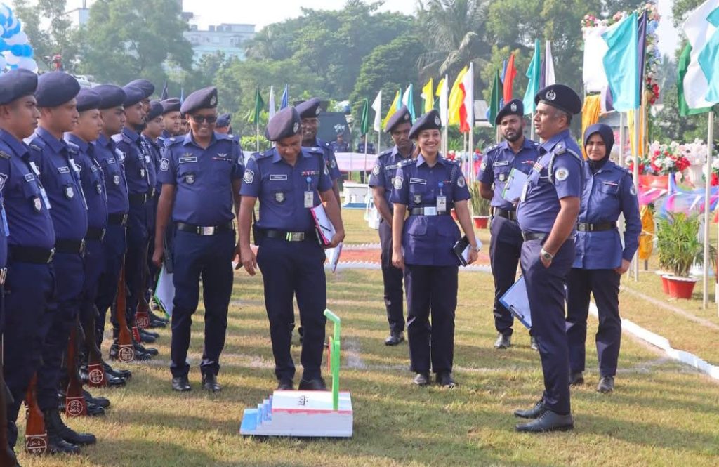 গাজীপুরে ইন্ডাস্ট্রিয়াল  পুলিশ লাইন্সে কনস্টেবল, নায়েক এএসআই’দের ক্যাম্পেইন ও প্যারেড পরীক্ষা অনুষ্ঠিত  