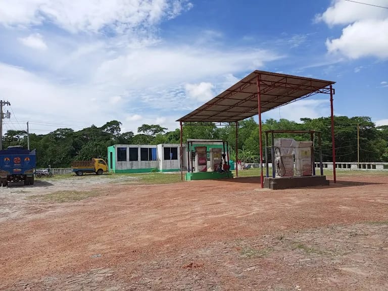 আমতলীতে মাপে তেল কম দেয়ায় ফিলিং স্টেশনে জরিমানা