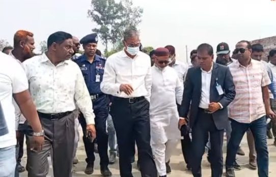 প্রধানমন্ত্রীর আগামী ১৬ মার্চ কাহারোল সফরে প্রস্তুতি গ্রহণে পানিসম্পদ মন্ত্রীর কাহারোল পরিদর্শন