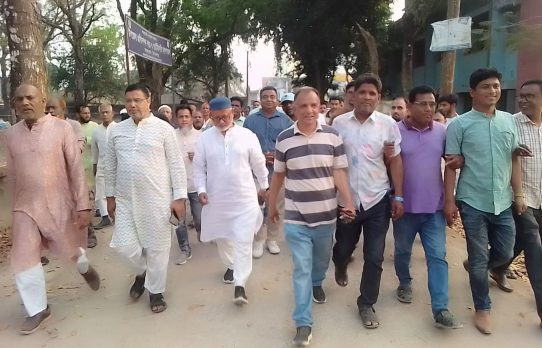 কাহারোলে প্রধানমন্ত্রী তারেক রহমানের আগমনে বিএনপি’র শুভেচ্ছা মিছিল 