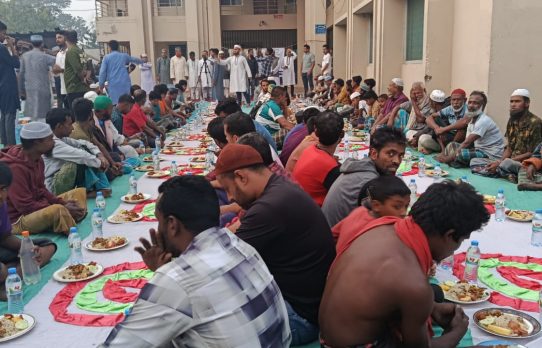 ফেয়ার ফেইস জগন্নাথপুরের উদ্যোগে গণ-ইফতার অনুষ্ঠিত