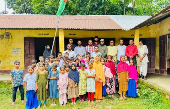 শান্তিগঞ্জ প্রেসক্লাবের নবনির্বাচিত নেতৃবৃন্দকে প্রাথমিক বিদ্যালয় ম্যানেজিং কমিটির সংবর্ধনা