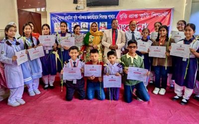 স্কলার্সহোম শিবগঞ্জ শাখায় কৃতি শিক্ষার্থীদের সংবর্ধনা