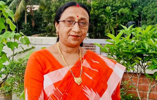 শিক্ষায় অবদানের স্বীকৃতি পেলেন শান্তিগঞ্জের রুমা চক্রবর্তী