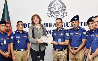 চুরি হওয়া ল্যাপটপটি ফিরে পেলেন জার্মান পর্যটক