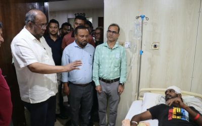 সাংবাদিক রেজা রুবেলকে দেখতে হাসপাতালে সিসিক প্রশাসক আব্দুল কাইয়ুম চৌধুরী